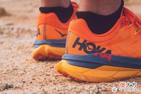 【时尚一点】高速赛道利器——HOKA ONEONE TECTON X 碳板越野跑鞋