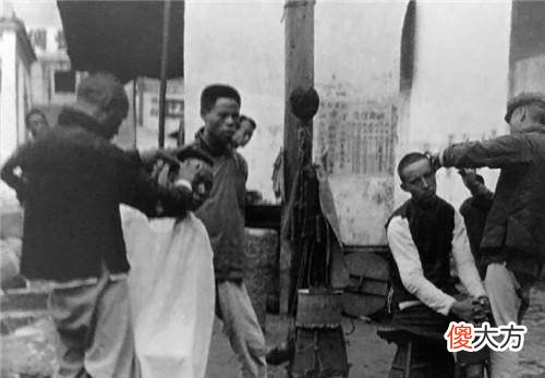 【爱历史】末代帝王溥仪的前半生，因尿毒症离世