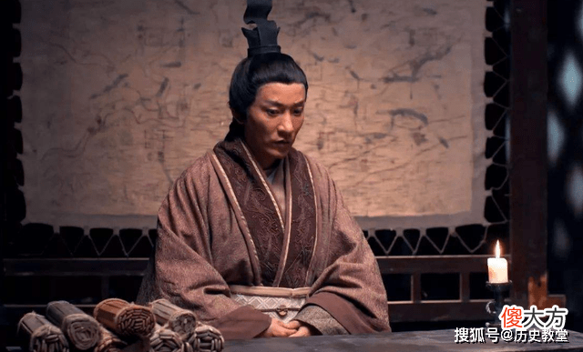 【历史故事】关羽反对黄忠被封后将军，那么他心中谁是最佳人选？