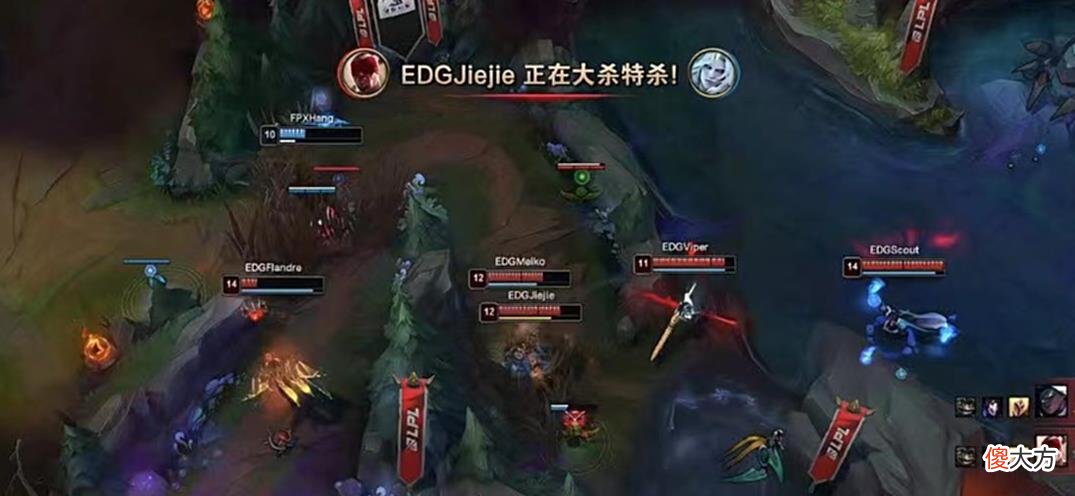 【游戏迷】“LWX救不了这个家！”EDG暴打小凤凰RNG要立功，Scout狂送也没用