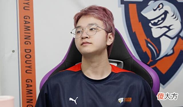 【游戏迷】DYG31轻取RW,初代刷子小义重回野区起奇效:天才型FMVP值得期待