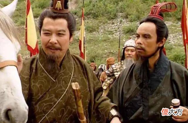 【历史故事】三国时期，刘备为什么忽略了庞统？