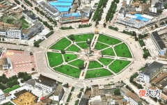 【历史故事】中国唯一建筑完整而又正规的八卦城，马路上没有一盏红绿灯