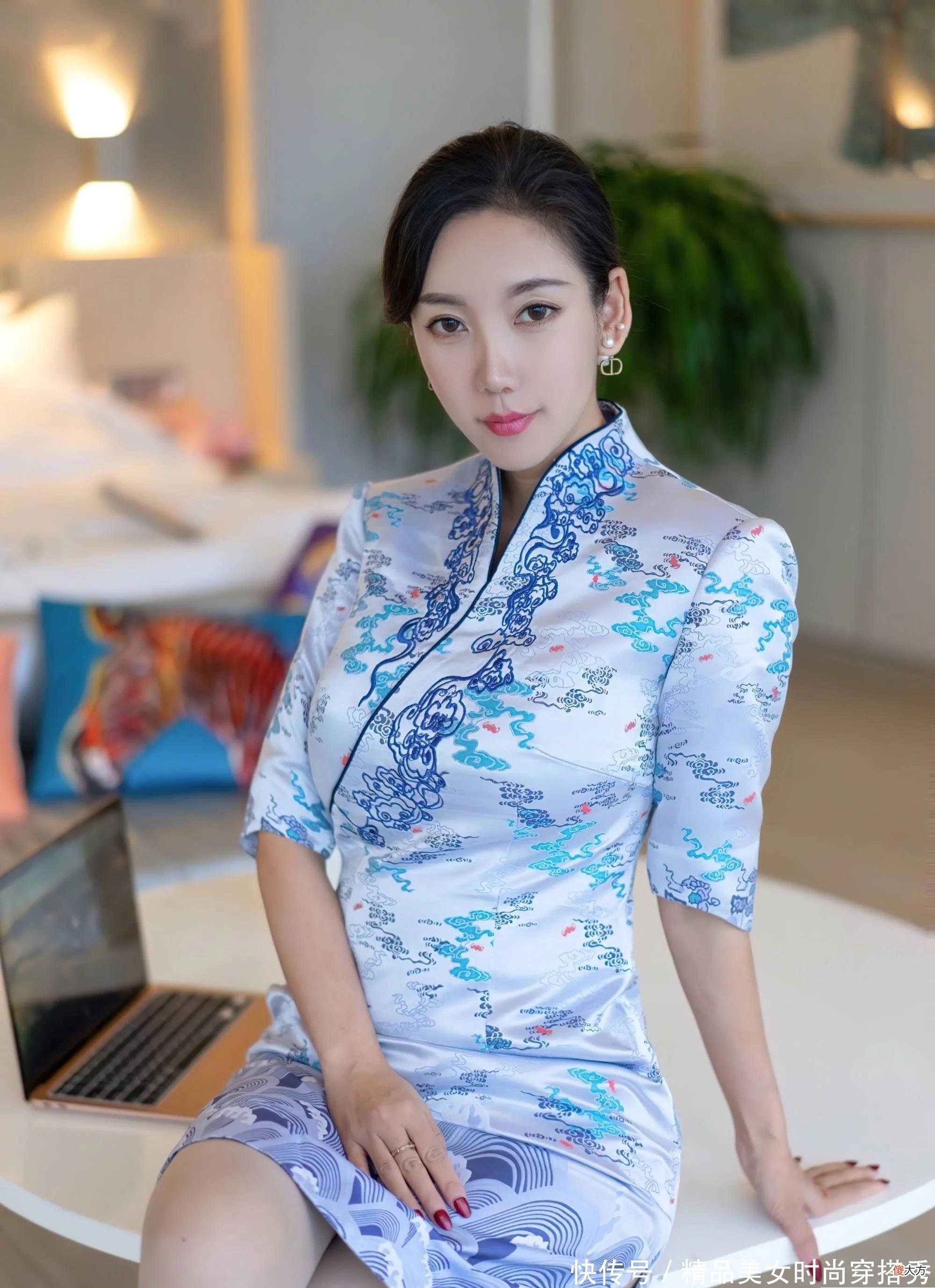 【就爱时尚】某航空的制服，大家都惊呼中国风真的是太美了，穿上它尽显知性优雅清新脱俗