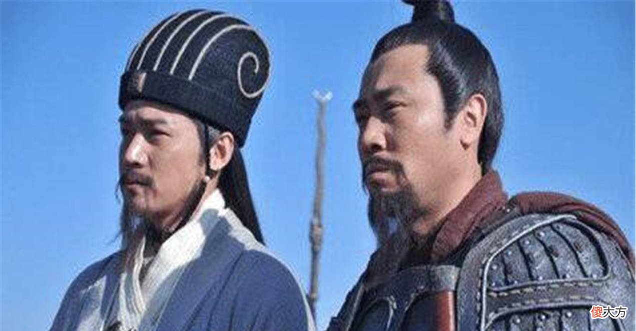 【爱历史】诸葛亮临终前，阿斗问了一个问题，诸葛亮才发现阿斗深藏不露