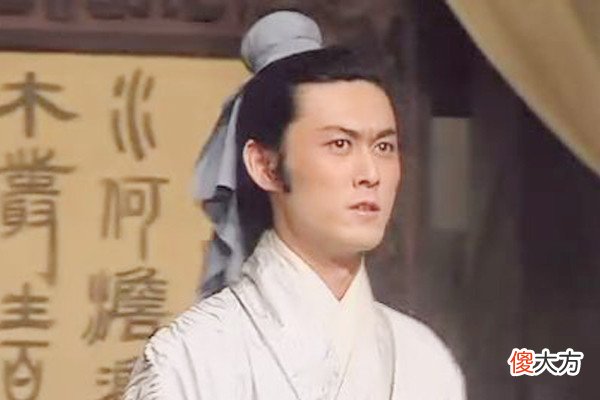 【历史故事】吐蕃攻陷唐朝都城，杜甫有感写下一首七律，成就不在《登高》之下