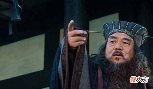 【爱历史】董卓挟天子以令天下，东汉政权从此名存实亡