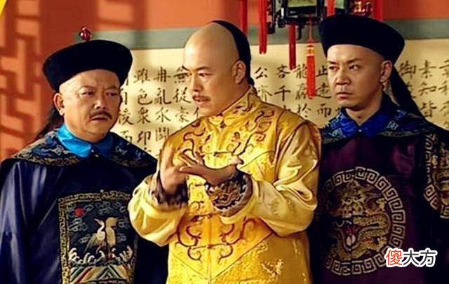 【历史故事】和珅在狱中等死,悄悄对隔壁囚犯说:你要是能出去,帮我办件大事