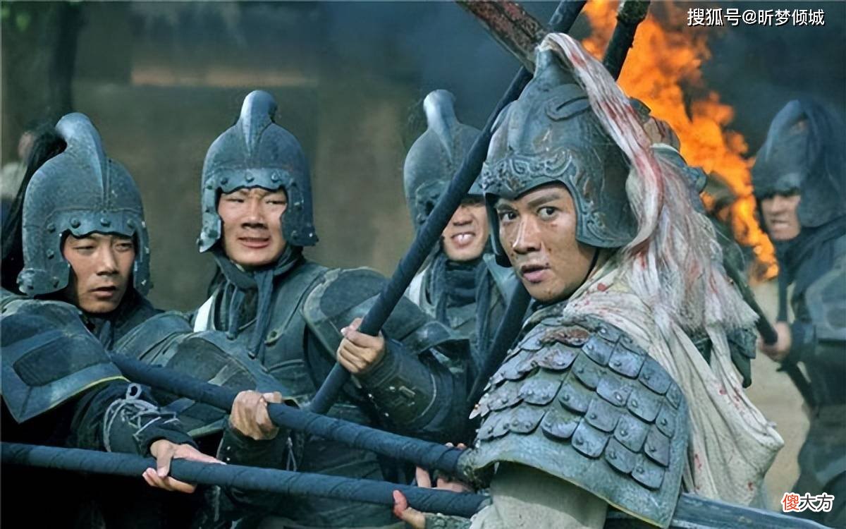 【历史故事】诸葛亮双腿健全，为何总坐“轮椅”打仗，这才是他的可怕之处