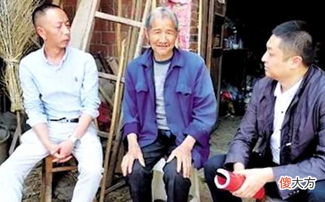 【历史故事】自称朱元璋后人，因宝贝被盗报警，证明后专家建议上交国家
