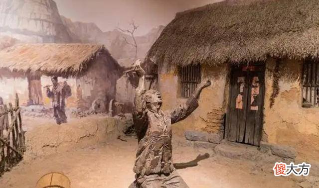 【爱历史】古代闹饥荒，为何百姓放着河里的鱼虾不抓，反而去吃草根、啃树皮