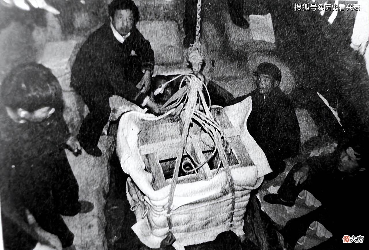 【历史故事】考古队员发现法门寺地宫，发现了无数珍宝，指骨舍利轰动世界！