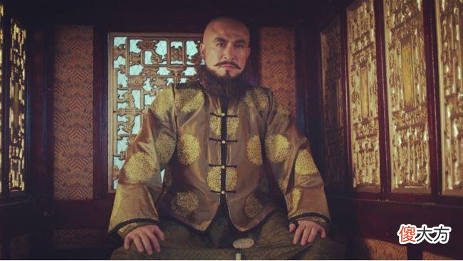 【历史故事】鳌拜的实力有多强？他跟随皇太极征战四方，立下赫赫战功