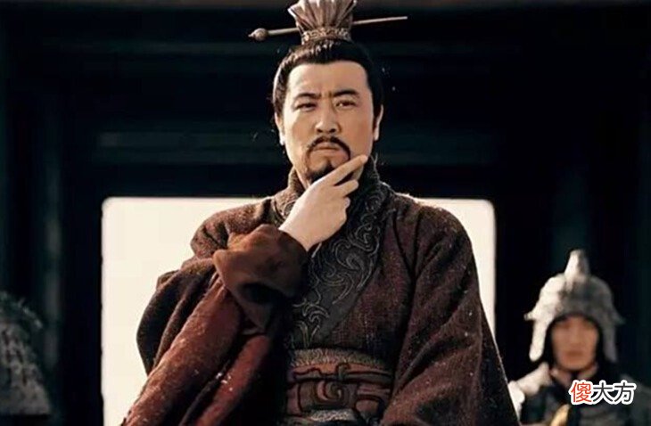 【爱历史】张飞死的时候，诸葛亮没哭，为何他儿子张苞时候，却痛苦吐血？
