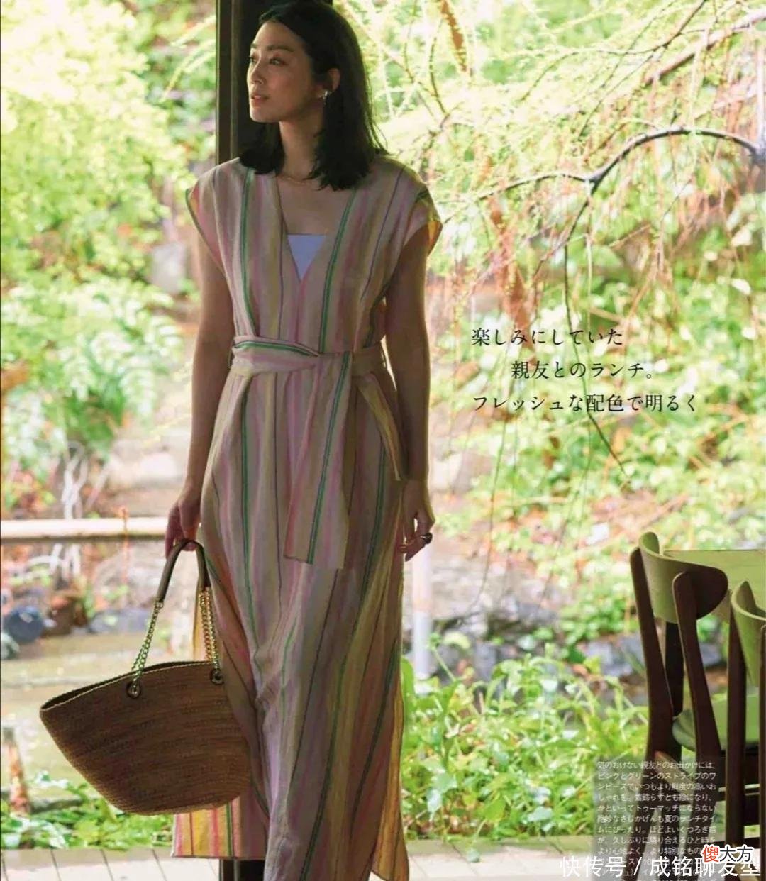 【就爱时尚】优雅的中年女人，建议夏季多穿“浅色系穿搭”，不仅时尚又显嫩