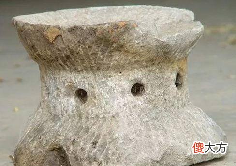 【历史故事】郑州黄河古道中，出土“神秘”石硪，专家经研究说：它的功能特殊