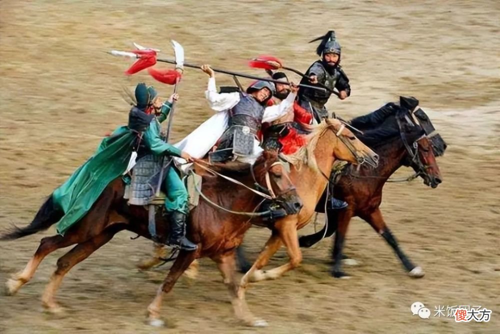 【历史故事】吕布被称为三国第一猛将，战斗力直逼天花板！