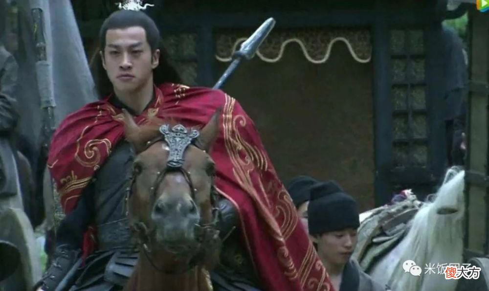 【历史故事】吕布被称为三国第一猛将，战斗力直逼天花板！