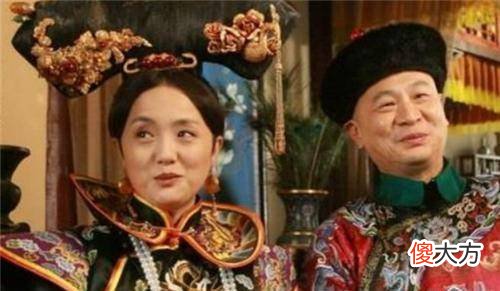 【历史故事】慈禧年轻时有多美？五代外孙女现身，网友看后表示：这是一个人？