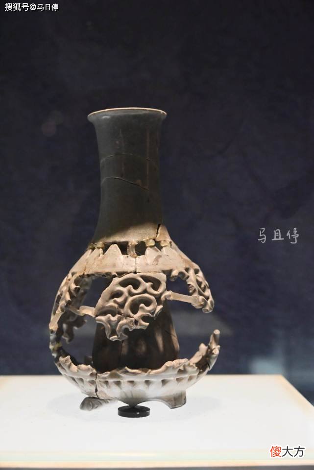 【历史故事】杭州这座博物馆为何跻身中国第一?南宋官窑瓷器功不可没,多特色