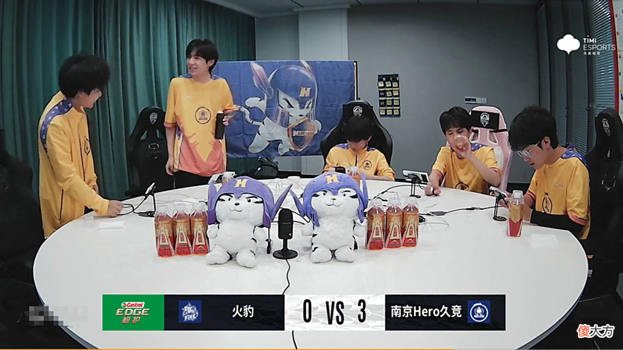 【游戏迷】久哲为啥提前放大招？Hero久酷MVP榜第一，狼队、XYG又将迎来强敌