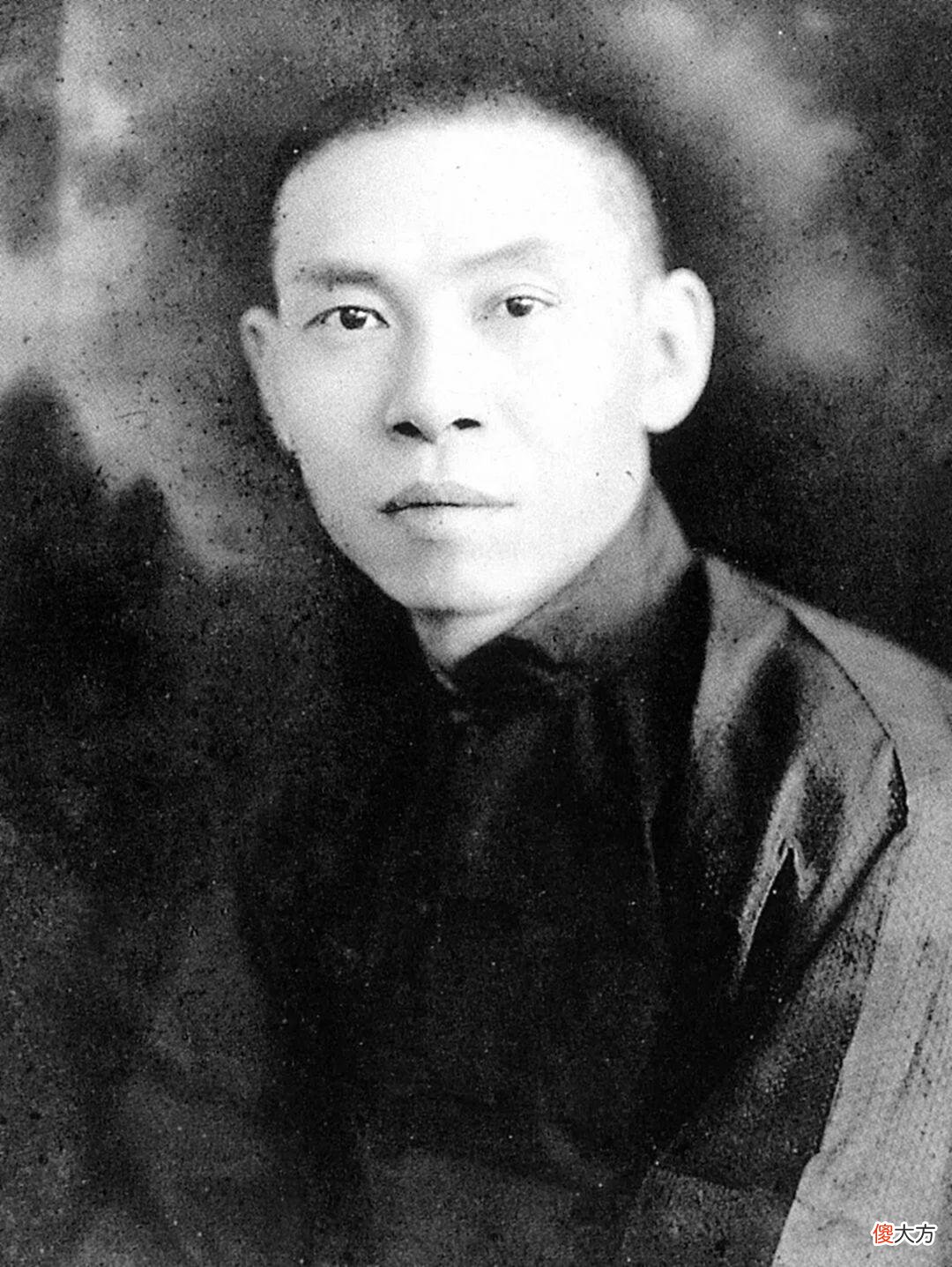 【爱历史】第一次受重用，杜月笙出手不凡解难题！黄金荣不禁赞叹：绝顶聪明