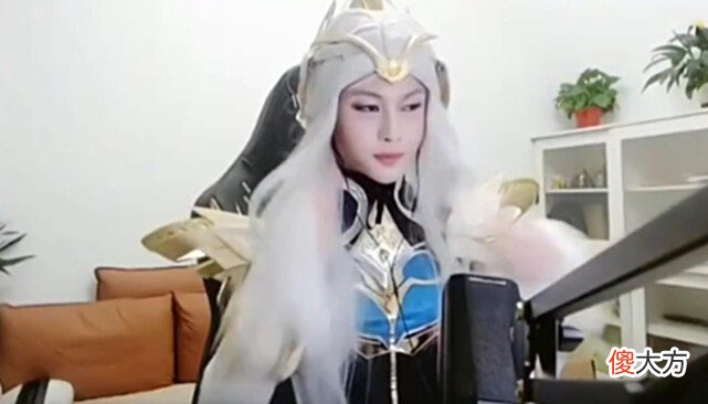 【游戏世界】北慕直播做出一举动，网友评价的确是第一露娜，这波微凉输麻了