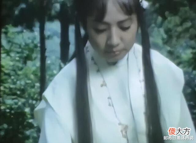 【爱历史】演不了别尬演!10版黛玉葬花,有人神还原,有人好似老太太在锄地