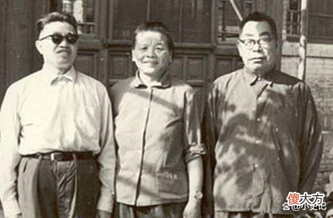 【历史故事】皮定均到兰州工作，后勤科长送一筐苹果，会上不点名：别来这一套