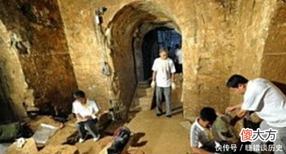【爱历史】曹操的父亲究竟是谁？考古专家：史书错了1800年？