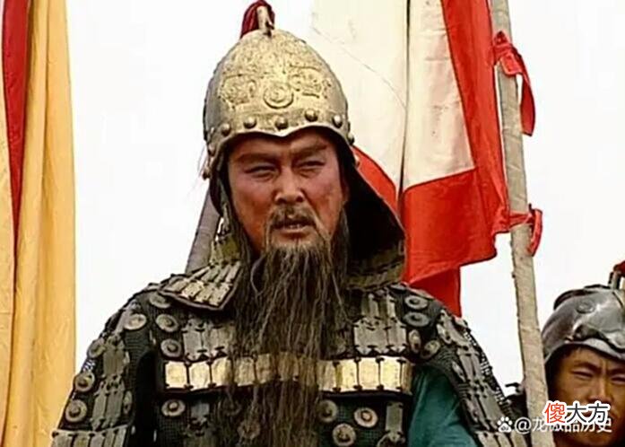 【爱历史】如果没有赤兔马，关羽与吕布公平对决，哪个能赢？50回合见分晓