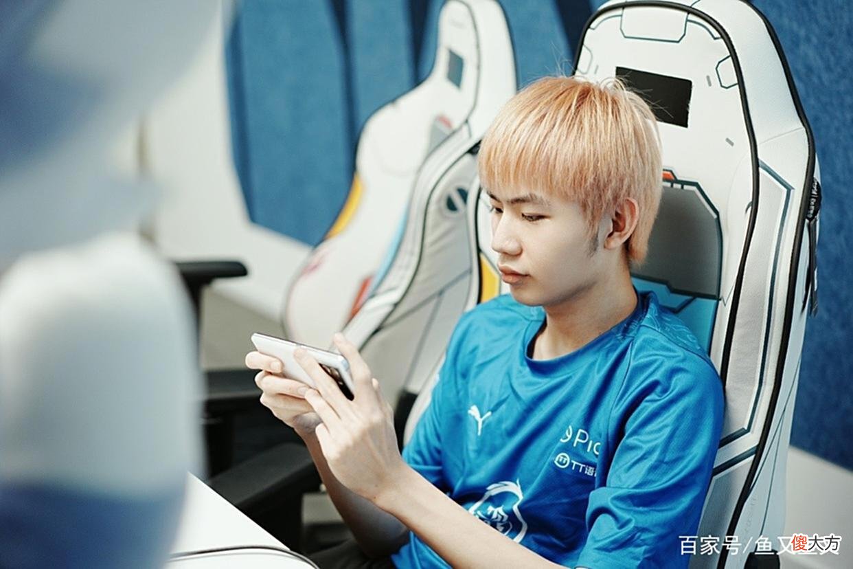 【游戏世界】TTG3-1DYG登上A组榜首，TTG距离S组近在咫尺，小义打野真不如射手