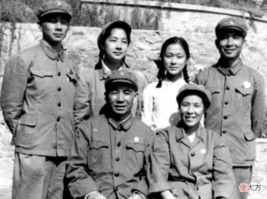 【历史故事】晋察冀范氏三姐妹：老大嫁上将，老二嫁中将，三妹嫁少将