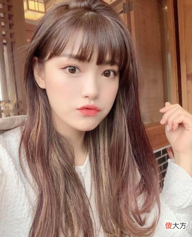 【时尚一点】2022女星心机挑染发色， 关晓彤最新发色