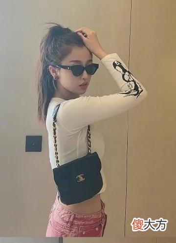 【就爱时尚】被宠爱过的“大肠发圈”火到爆！少女感利器