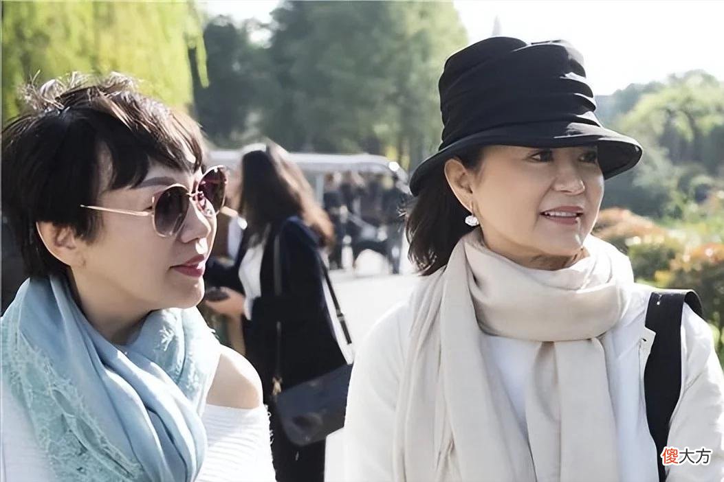 【时尚一点】20位“冻龄女神”生图大合集！真假冻龄一目了然，谁在用妆容骗人