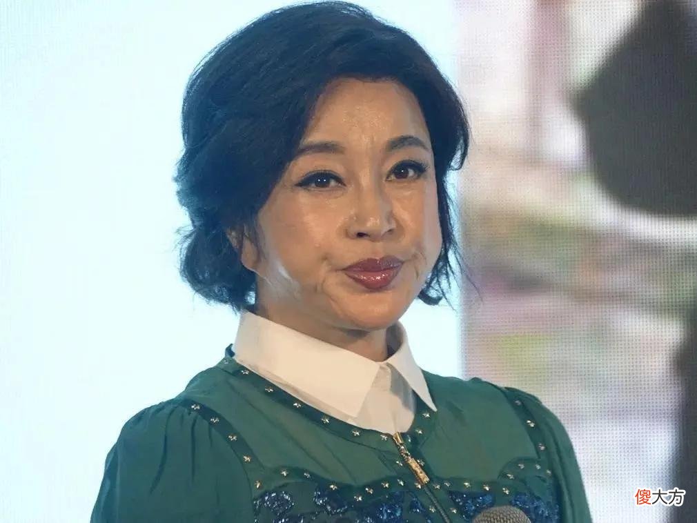 【时尚一点】20位“冻龄女神”生图大合集!真假冻龄一目了然,谁在用妆容骗人