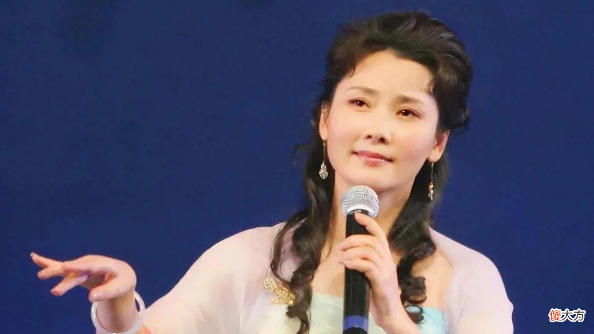 【时尚一点】20位“冻龄女神”生图大合集!真假冻龄一目了然,谁在用妆容骗人