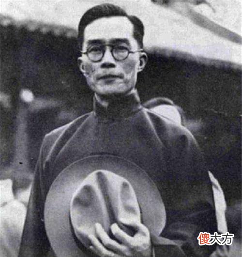 【爱历史】清朝人的“发辫”到底多脏？美国传教士：恶心到吐，闻到吃不下饭