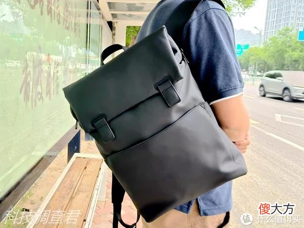【就爱时尚】打破时尚与实用之间的界限——地平线8号无界双肩包体验