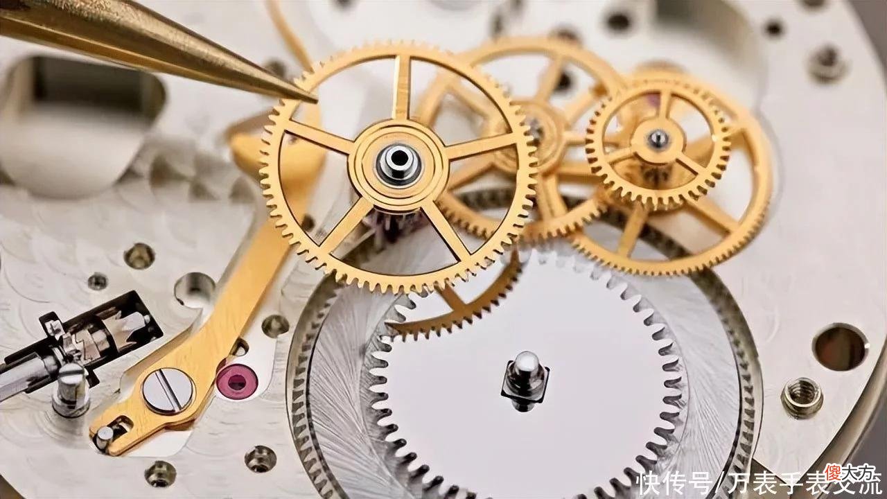 【就爱时尚】戴表小知识丨做到这三步，让你的手表三年都不会旧