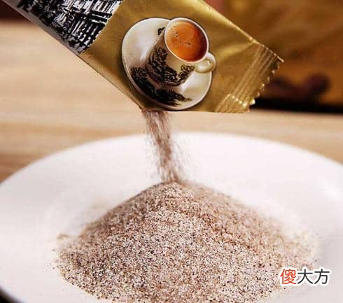 女同事收到外卖咖啡瞬间翻脸!这品牌宁波很多,网友_太矫情……