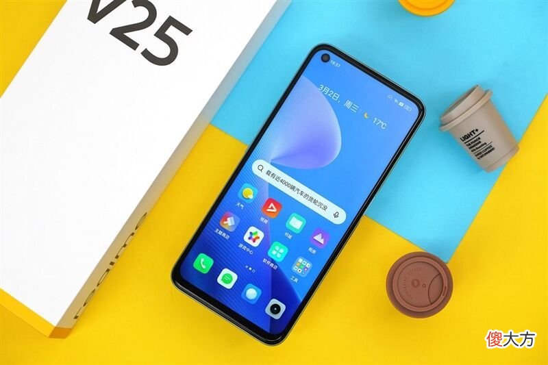 realme v25发布，性能良好，内存设备值得夸赞