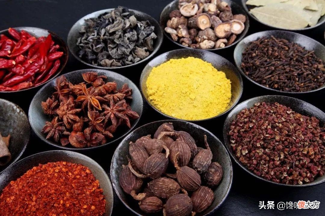 不管炖什么骨头汤 骨头汤可放啥一起炖