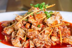 教你营养解馋的凉拌兔肉，美味下饭又简单易做，做一大盘也不够吃