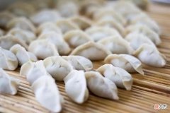 饺子是热水煮还是冷水煮 饺子是水开煮还是冷水煮