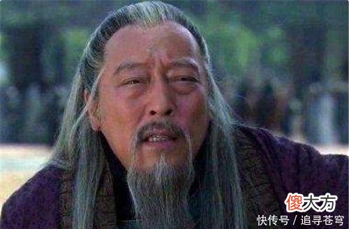 【历史故事】空城计最大的疑点，其实是城楼上的两童子难怪司马懿看后立马撤兵