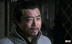 【爱历史】击败袁绍后，谋士嚣张地对曹操说了12字，曹操将他斩首示众