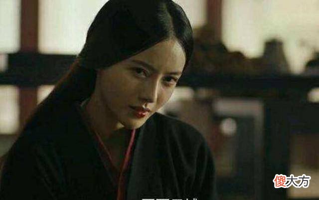 【爱历史】皇帝赐死为什么大家都乖乖自尽？其实，有人逃过赐死，成功活命了