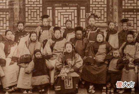 【爱历史】清亡了109年，14万皇族去哪了？大多改名换姓，从事这一行业